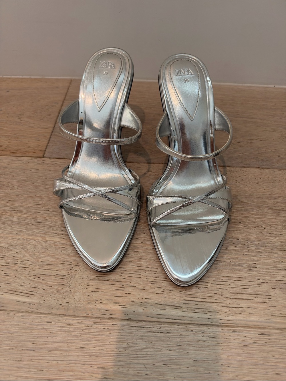 Zara Pointed Toe Strappy Heels in Silver EU 39